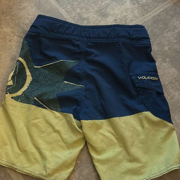 Boys Volcolm Board Shorts - Picture 3 of 5